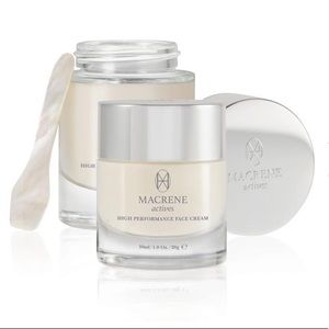 MACRENE ACTIVES High Performance cream & cleanser